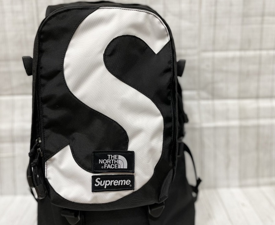 ✨極美品✨ Supreme￼✖️THE NORTH FACE Sロゴ リュック