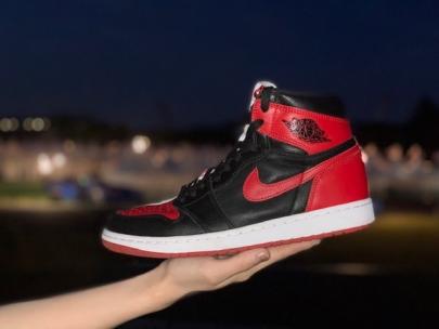 「スポーツブランドのNIKE AIR JORDAN 」