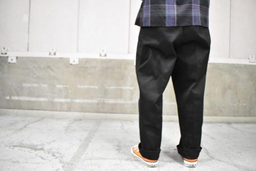 NEAT/ニート】よりホップサックベルトレスパンツが新入荷致し