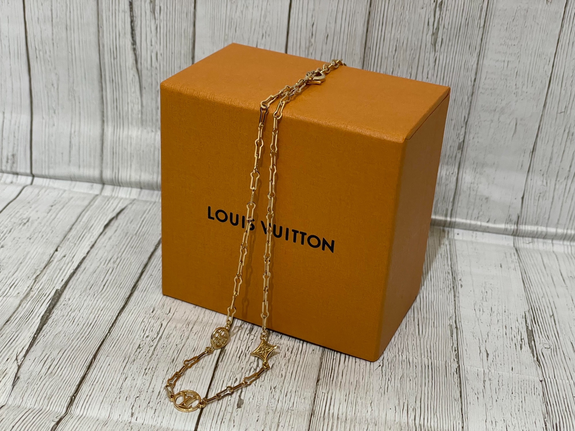 LOUIS VUITTON/ルイヴィトン】コリエ・フォーエバーヤングお買取り入荷