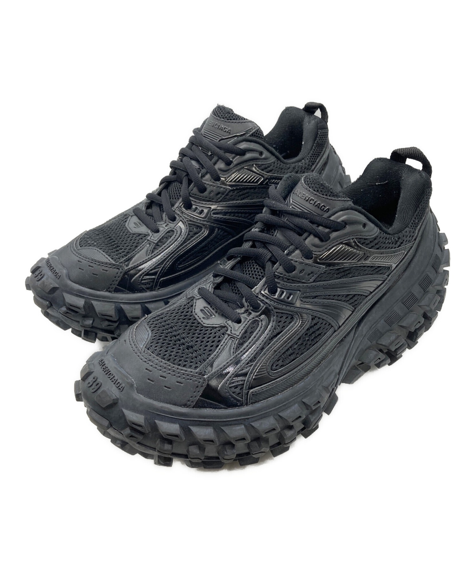 靴 BALENCIAGA defender / bouncer42 圧巻の存在感】BALENCIAGA「DEFENDER BOUNCER」が入荷！なぜ今