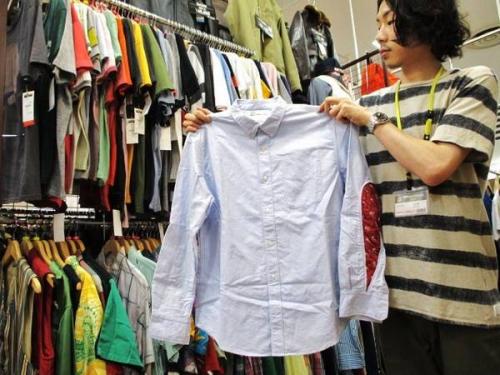 メンズのトップス