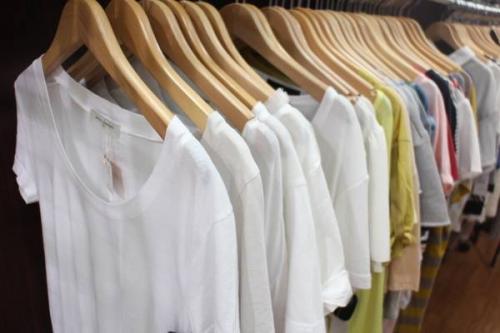 新入荷のガウチョパンツ