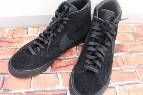 立川のスニーカー