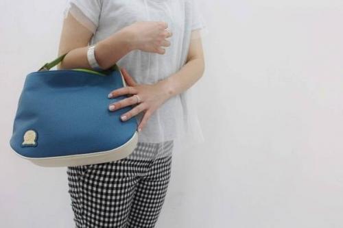 レディースバッグのエーディーエムジェイ