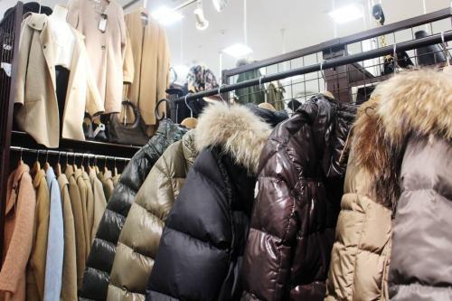 MONCLERのモンクレール