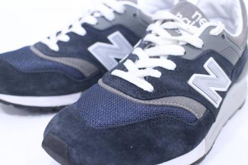 ニューバランスのNEW BALANCE