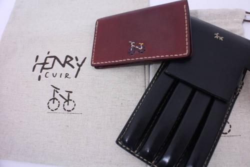 新入荷のカルティエ