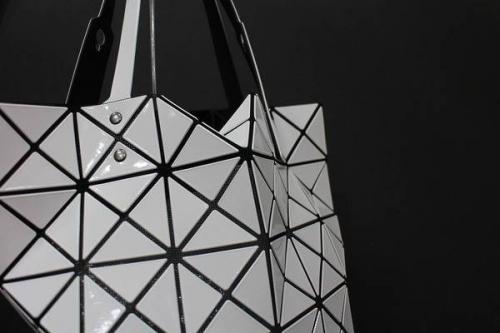 バオバオイッセイミヤケの新入荷