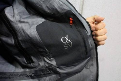 アークテリクスのアロー22