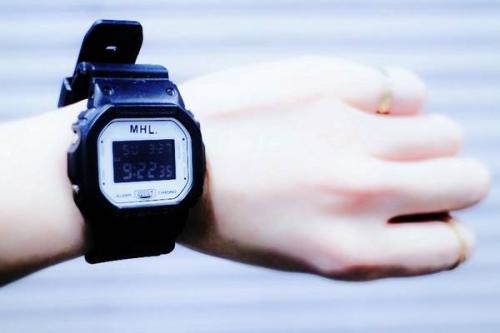 新入荷のエムエイチエル