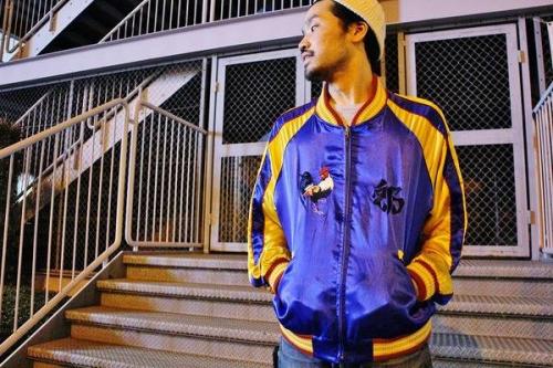 AVIREXのスカジャン