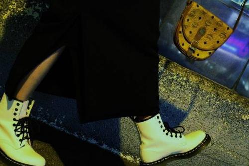 エムシーエムの新入荷