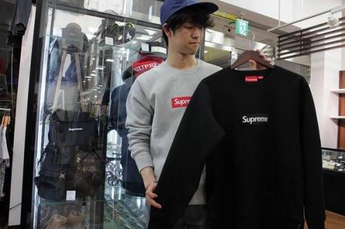 シュプリームのボックスロゴ