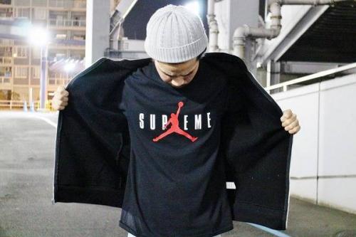 シュプリームのJORDAN
