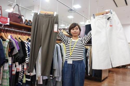 サマーセールのivory court