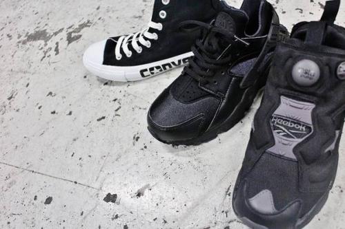 リーボックのナイキ