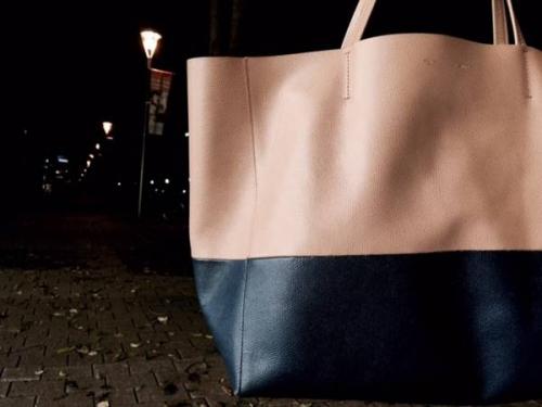 買取のホリゾンタルカバトートバッグ