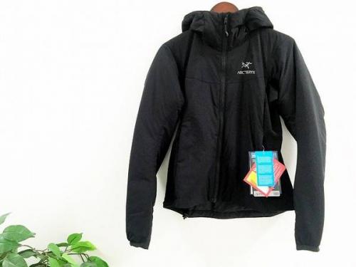 アウトドアのアークテリクス