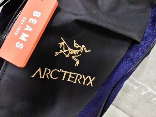 アークテリクスのエンジニアードガーメンツ