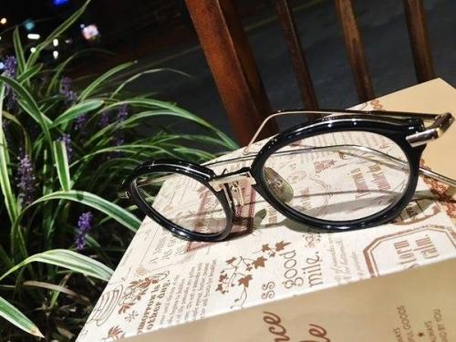 ゼッペリンのトムブラウン