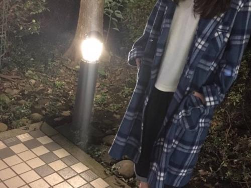 トレンドのガウンコート