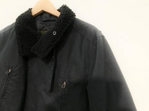 新入荷のアウター