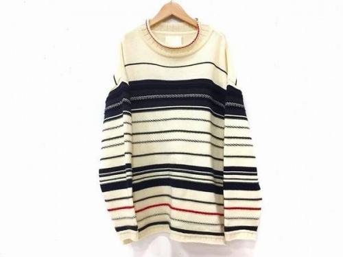 トップスの新入荷