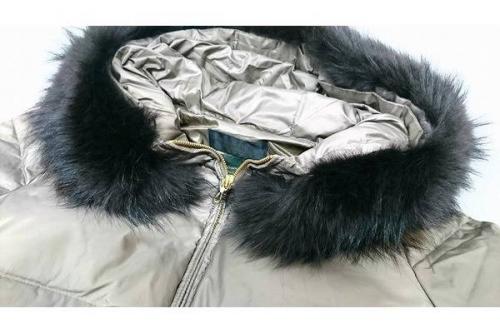 新入荷の西川ダウン