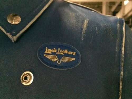 新入荷のコムデギャルソン