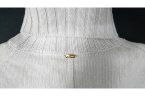 新入荷のホワイト