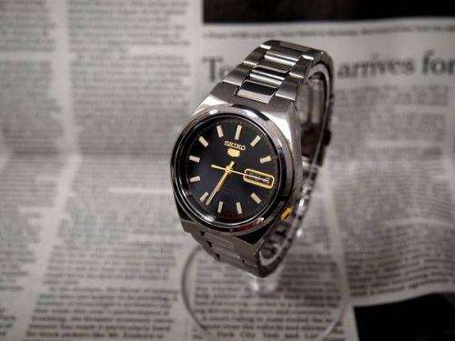 新入荷の腕時計