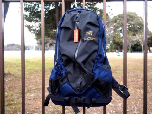 新入荷のアークテリクス