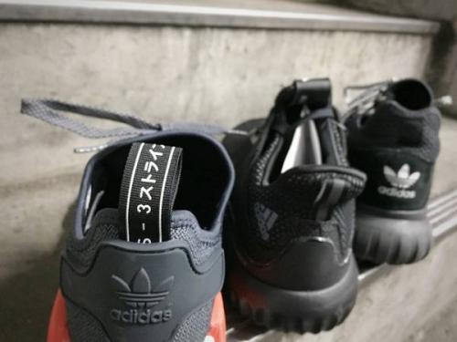 新入荷のコンバース