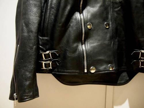 アンダーカバーのネイバーフッド