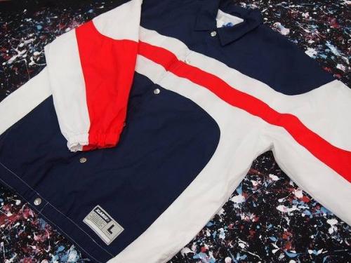 新入荷のシュプリーム