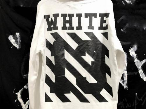 OFFWHITEのオフホワイト