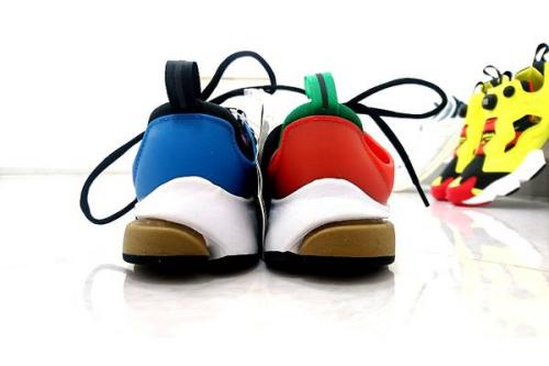 ナイキのリーボック