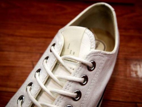 新入荷のコンバース