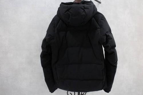 新入荷のDESCENTE ALLTERRAIN/デサント