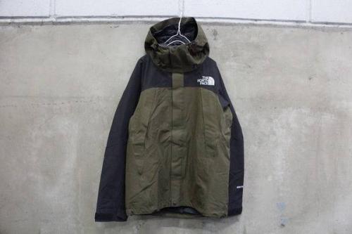 ノースフェイスのマウンテンパーカー