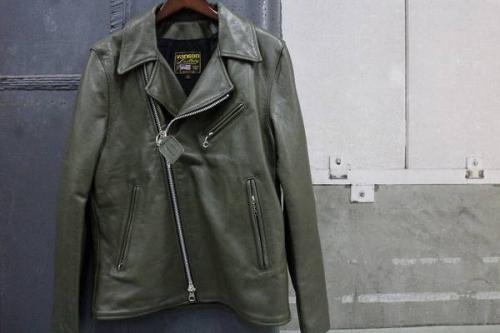 ドクターマーチンのポータークラシック