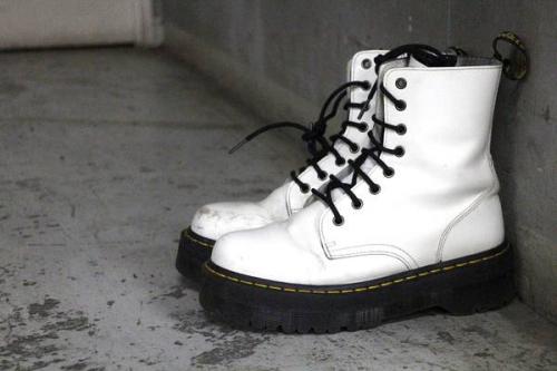 新入荷のマーチン