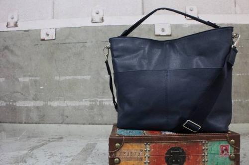 新入荷のTUMI
