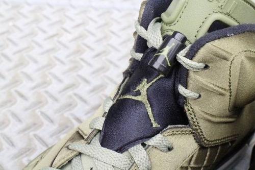 新入荷の古着買取