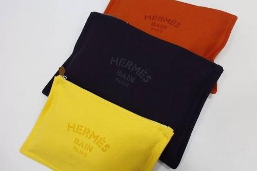 新入荷の古着買取