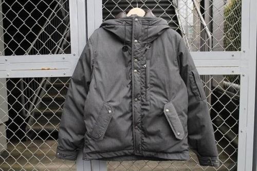 アウトドアブランドの新入荷