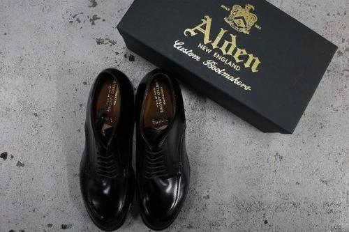 買取入荷のドレスシューズ