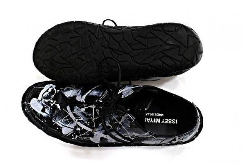 新入荷のイッセイミヤケ