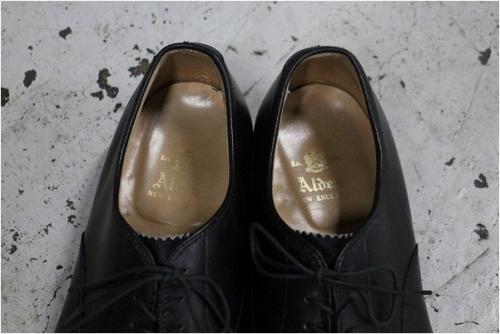ALDENのレザーシューズ